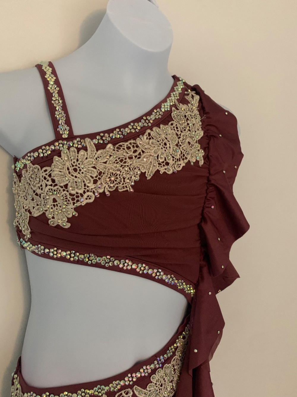 Child’s Lyrical Dance Costume: Rosewood Leotard with Rhinestones - Size Medium - Picture 3 of 7